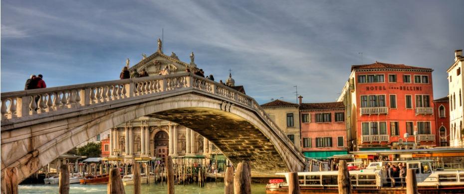 La Chiesa nascosta dal ponto degli Scalzi