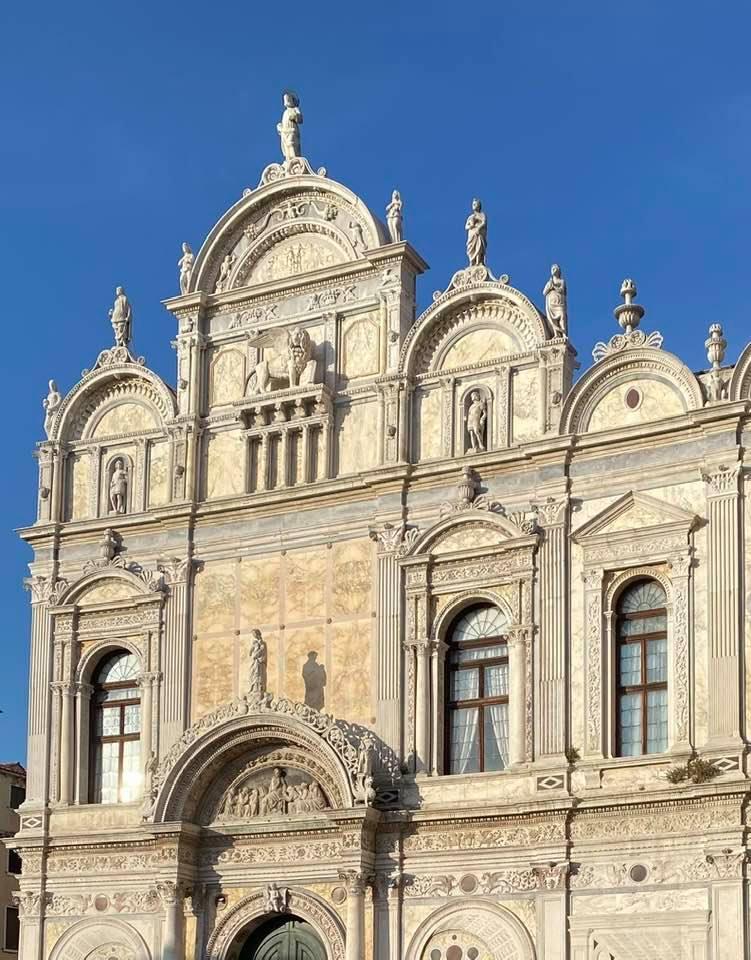 Scuola grande di San Marco, la facciata