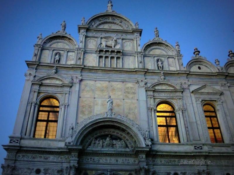 La Scuola Grande di San Marco di Pietro Lombardo La Scuola Grande di San Marco di Pietro Lombardo