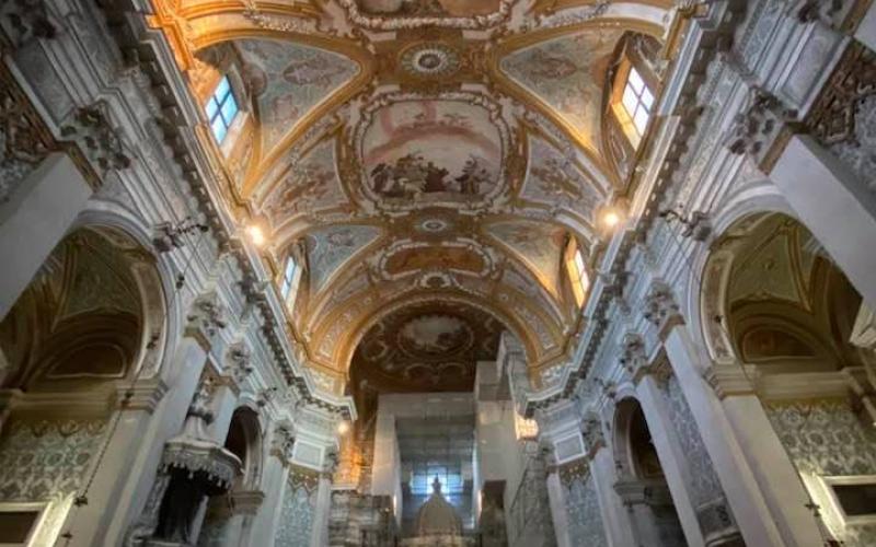 Chiesa dei Gesuiti a Venezia, interni 