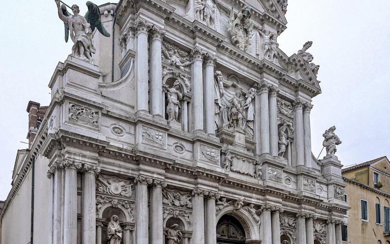 Chiesa barocca di Santa Maria del Giglio a Venezia