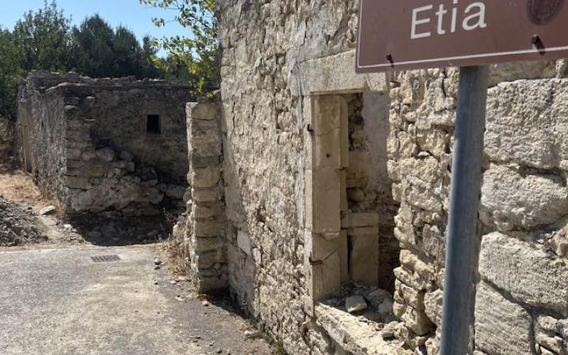 Creta Veneziana, il villaggio abbandonato di Etia