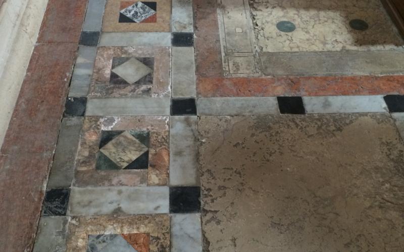 I pavimenti della chiesa di Santa Maria dei Miracoli