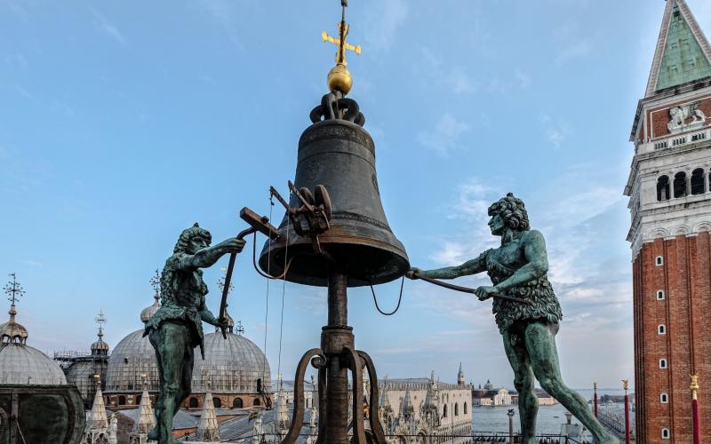 Mauro Codussi, la torre dell'orologio: i mori e la campana