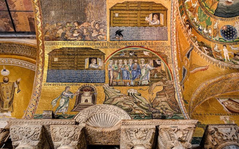 Mosaici della Basilica: Il diluvio universale e l'arca di Noé