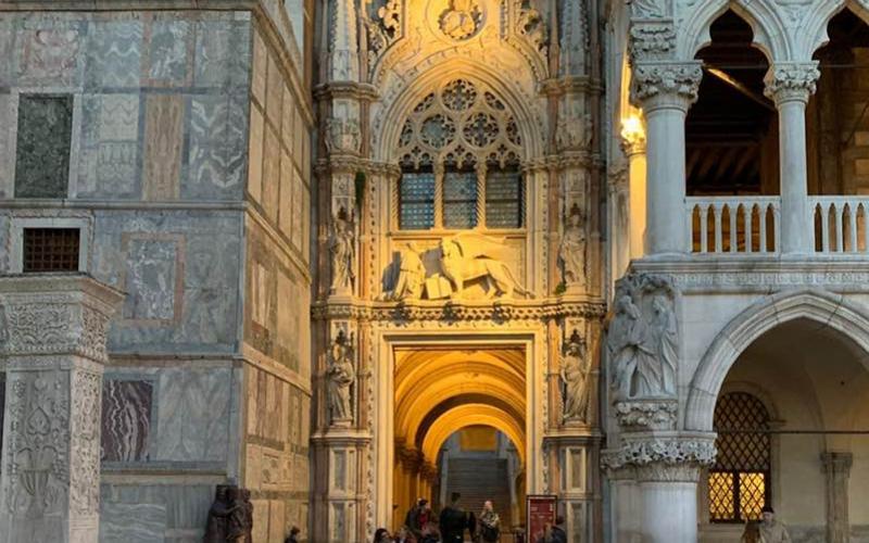 porta carta palazzo ducale