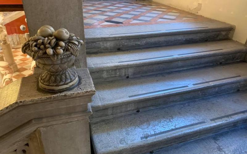 Palazzo Loredan a Venezia: Pianerottolo dello scalone