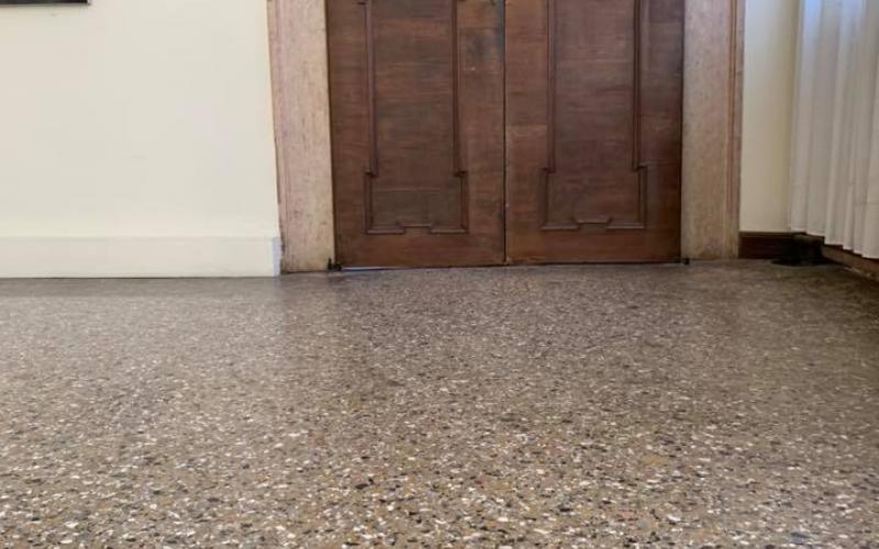 I pavimenti alla veneziana all'interno di Palazzo Pisani a Venezia