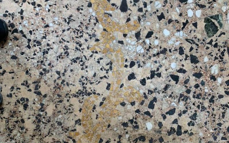 I pavimenti alla veneziana all'interno di Palazzo Pisani a Venezia