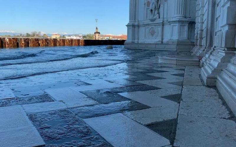 Chiesa di San Michele in Isola cimitero, Venezia: il pavimento