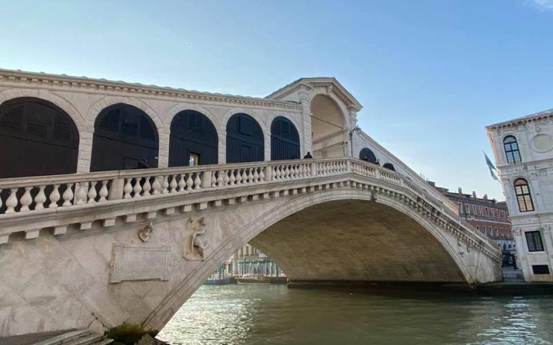 Ponte di Rialto visto dal Fondaco dei Tedeschi