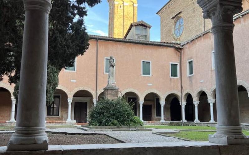 Chiostro e giardino del convento di San Francesco della Vigna