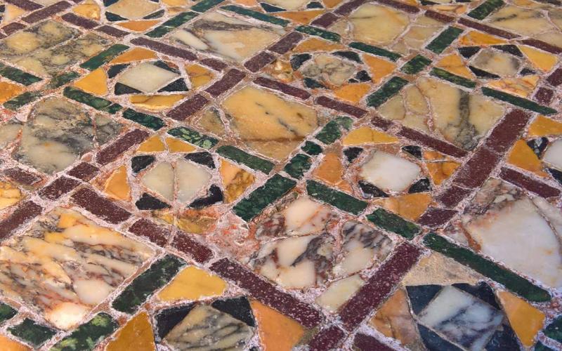 Ca' d'oro, l'ingresso al proteggo al pianterreno ed il pavimento