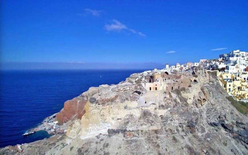 Rovine del Castello veneziano di Oia a Santorini