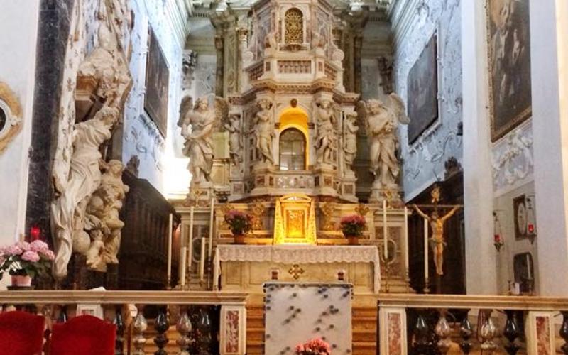 Altare della chiesa dei Tolentini a Venezia