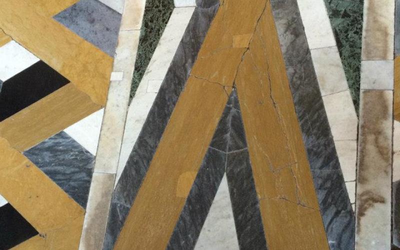 Pianerottoli in marmo intarsiato a Palazzo Ducale, Venezia