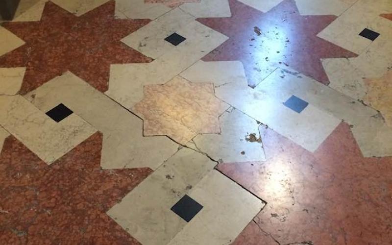 Scuola grande di San Fantin a Venezia, i pavimenti