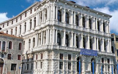 Facciata di Ca' Pesaro sul Canal Grande